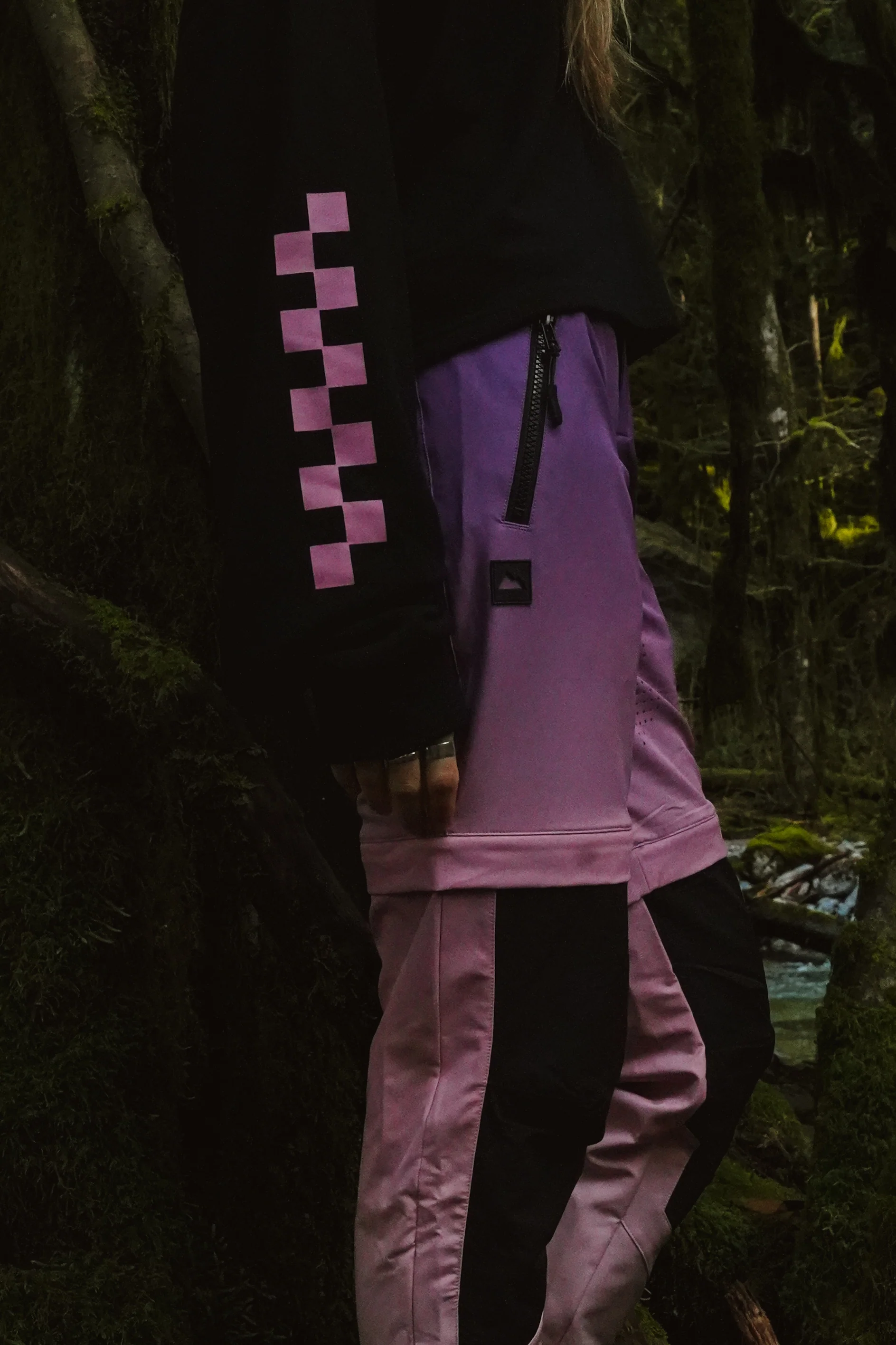 Dirt Project Cropped Long Sleeve - Image 3
