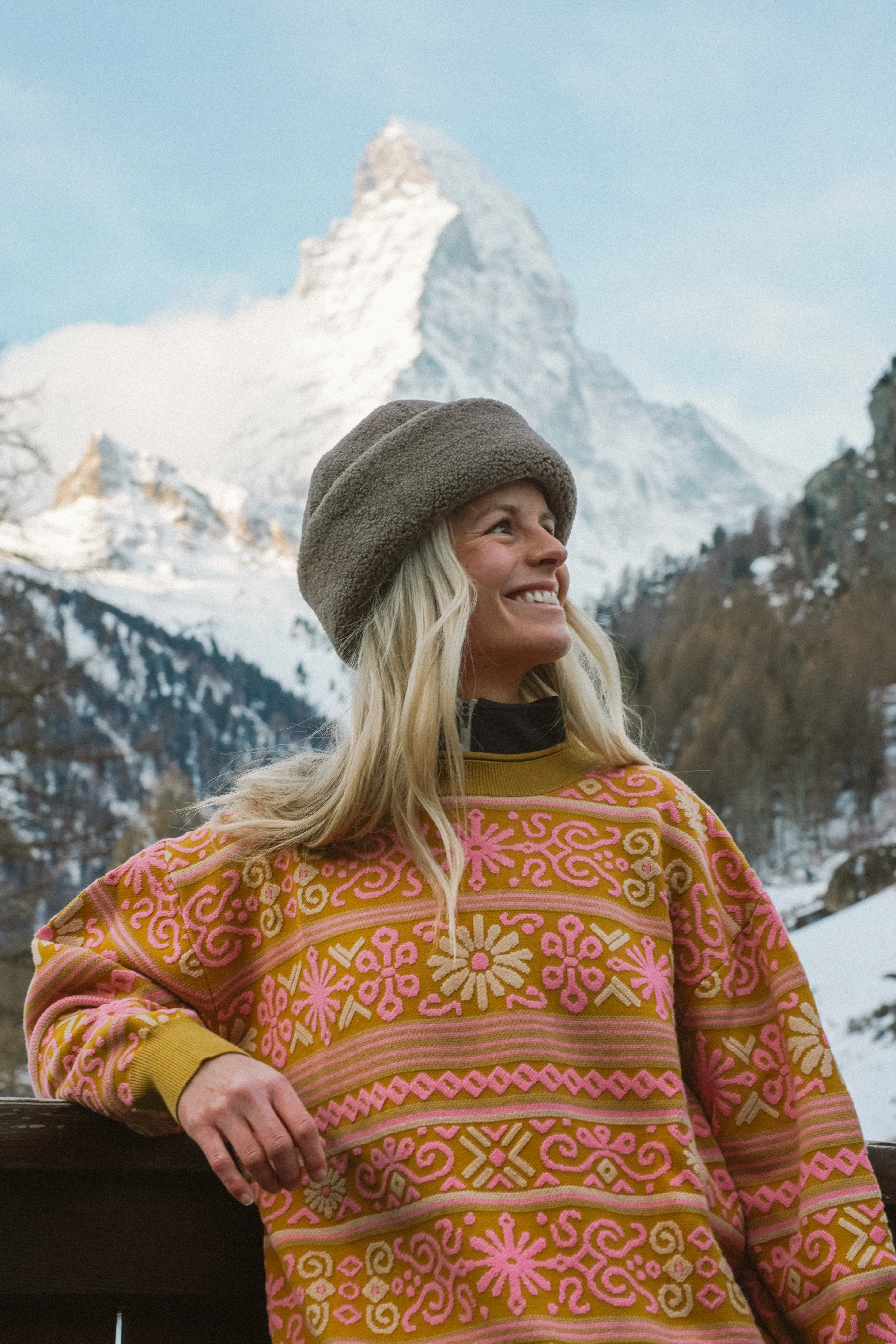 Nordic Flora Textured Sweater (B2B)
